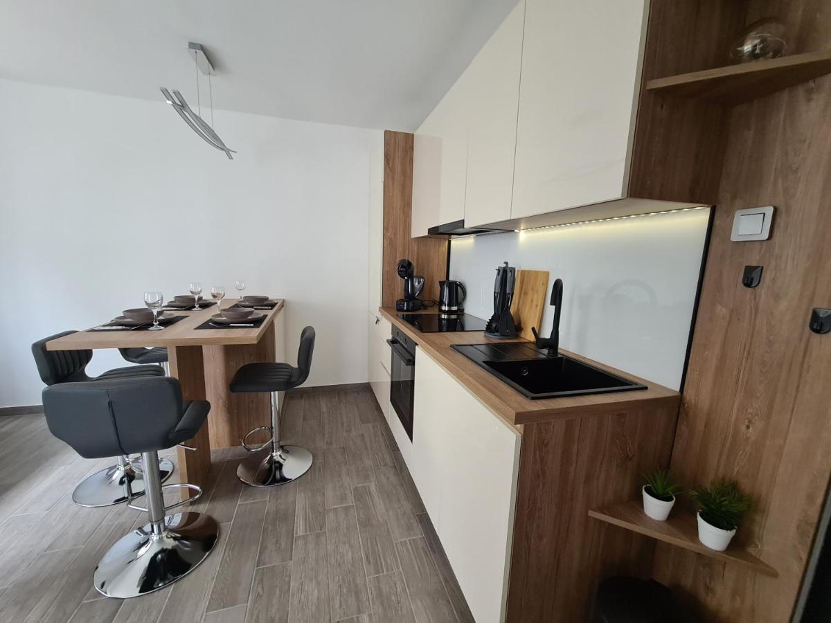 Apartman Nika Crikvenica Ngoại thất bức ảnh